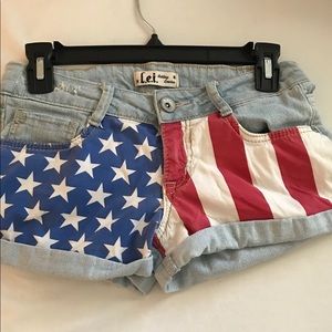 American flag shorts 🇺🇸